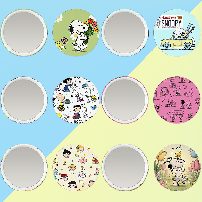 New Snoopys Badge Mirror Woman - огляд і ціна Anime Merchandise Women