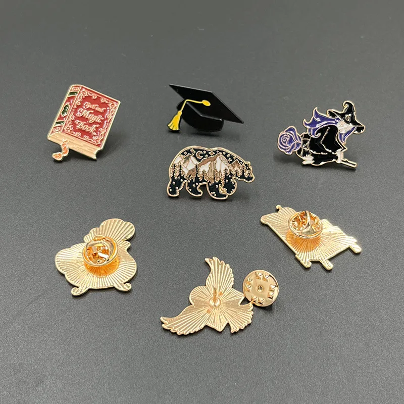 New movie merchandise brooch,  - огляд і ціна Anime Kingdom Merchandise