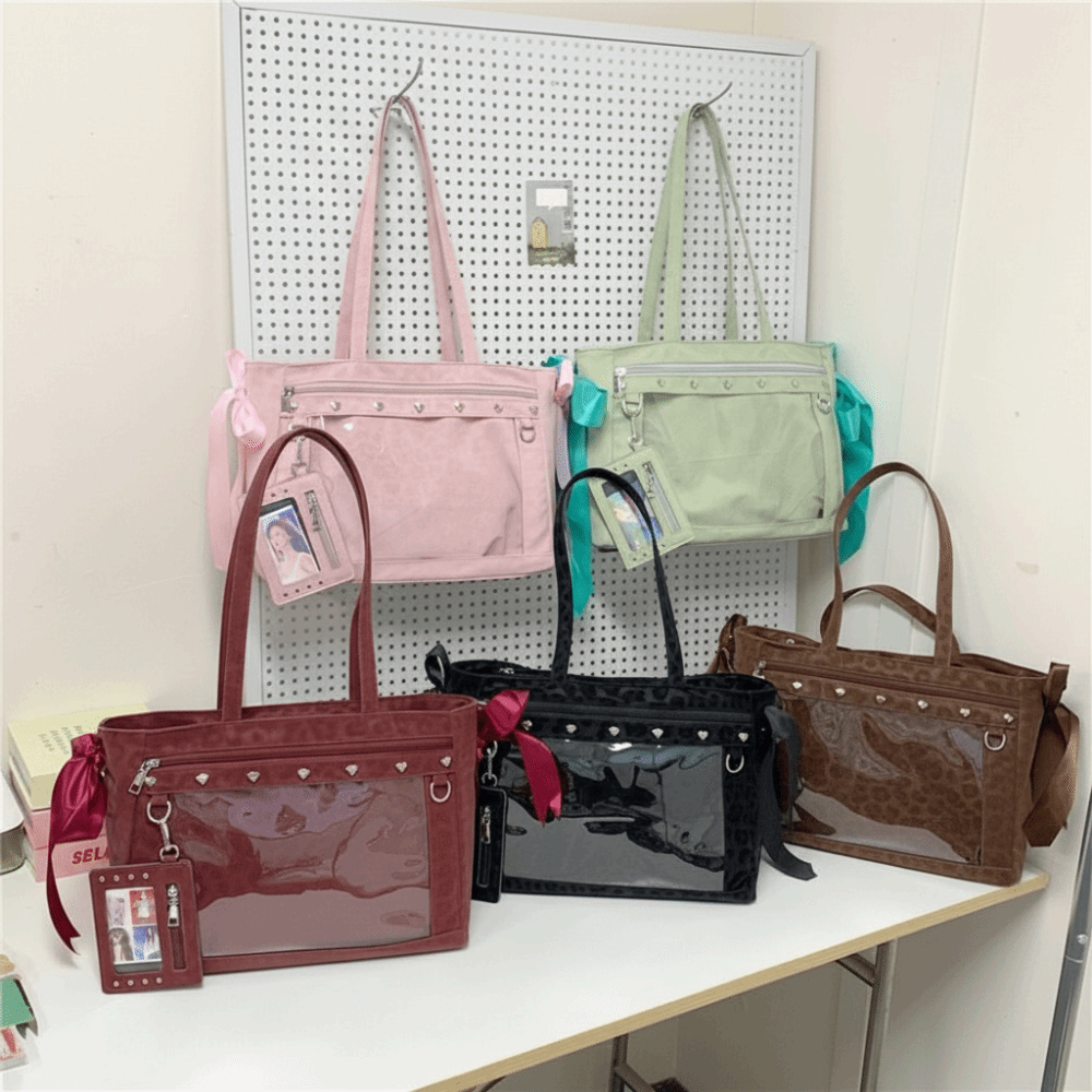 Harajuku Bow Rivet Itabag Y2K  - огляд і ціна Anime Merchandise Women