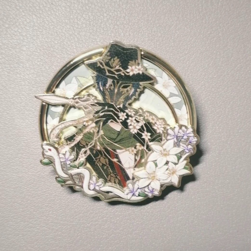 Identity V Metal Enamel Pin Se - огляд і ціна Anime Merchandise Women